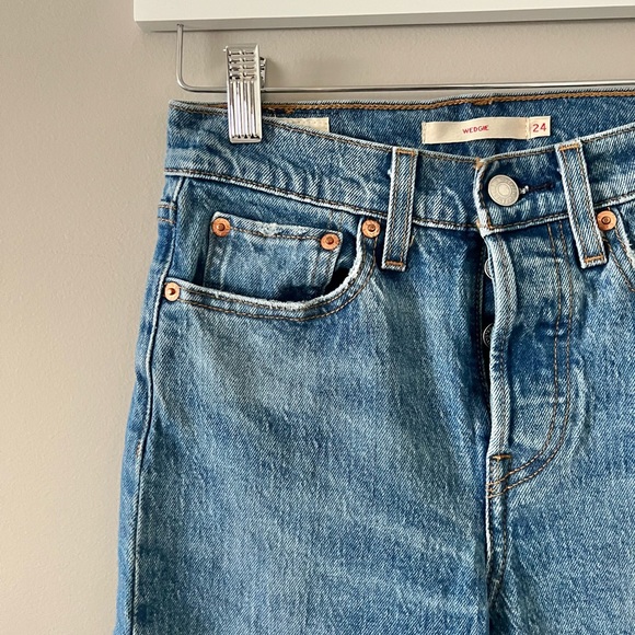 Levi's WEDGIE ICON FIT Size 24 - Picture 9 of 16